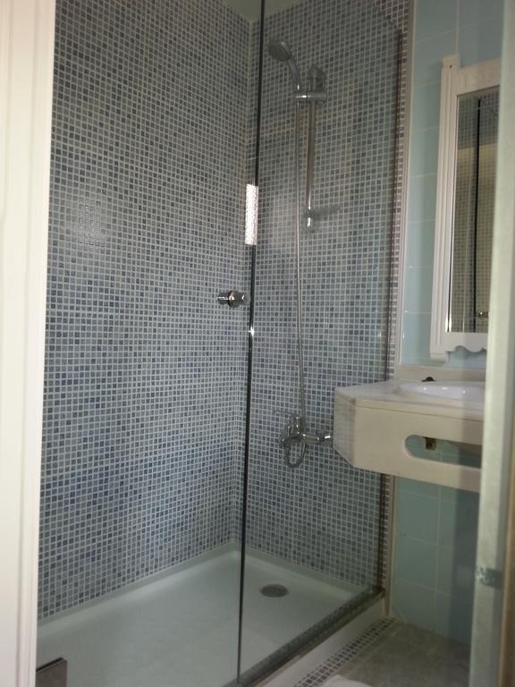 Celo Garden Pensionat 2*